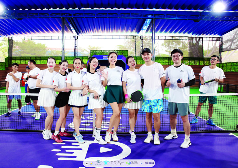 Hai cư dân Phú Mỹ Hưng với môn Pickleball đang thịnh hành